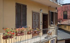 Como Renovated Apartment
